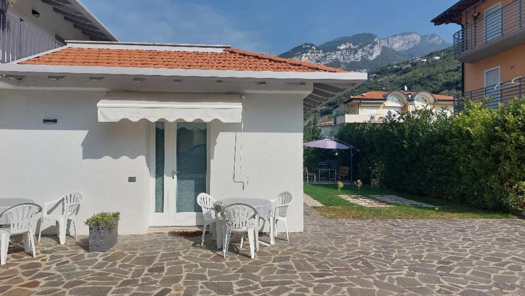 Sam&Sun Lägenhet Torbole Sul Garda Exteriör bild