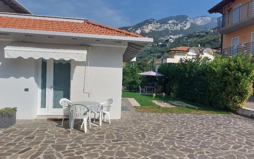 Sam&Sun Lägenhet Torbole Sul Garda Exteriör bild